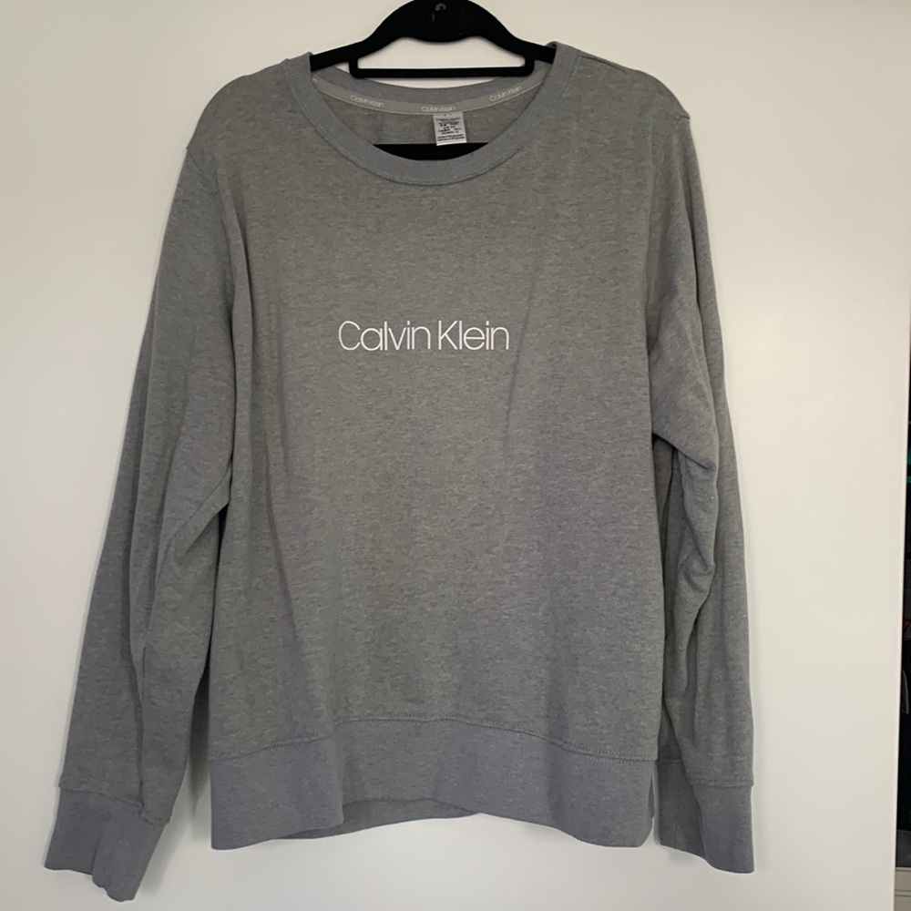 Calvin Klein grey sleepwear sweater XL
